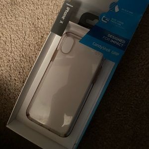 iPhone X speck phone case